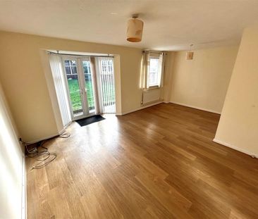 Partridge Close, Chippenham, SN14 - Photo 2
