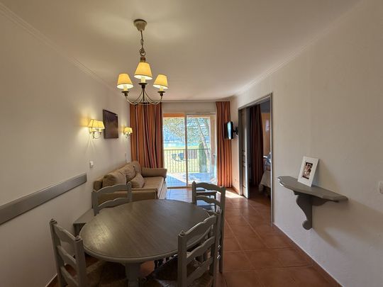 Location Appartement 2 pièces 33m² MALLEMORT 13370 - Photo 1