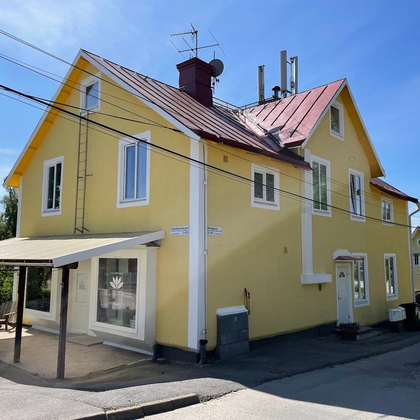 Rosbacken, Hässelby - Photo 1