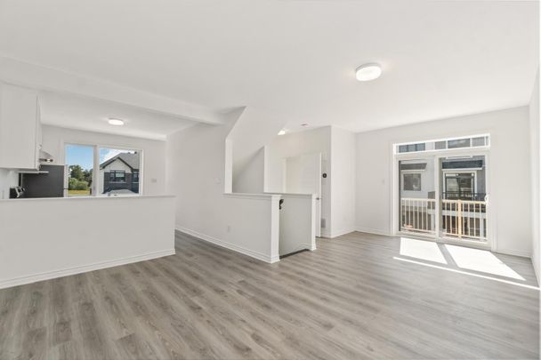 For Lease - 215 Darjeeling Avenue, Barrhaven, Ontario - Photo 1