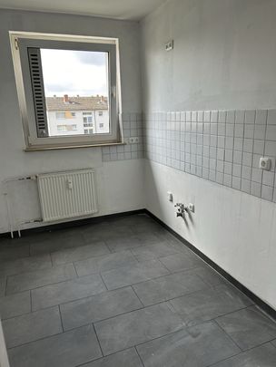 Singles und Paare aufgepasst! 2-Zimmer-Wohnung sucht Nachmieter! - Foto 1