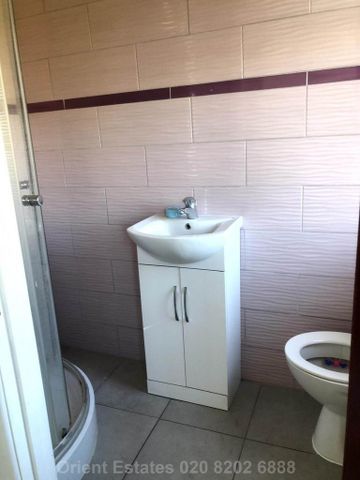 House share to rent - Photo 5