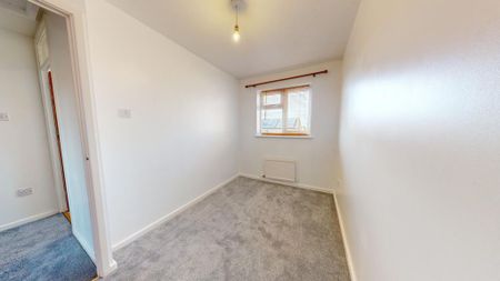 2 bedroom terraced house to rent - Photo 4