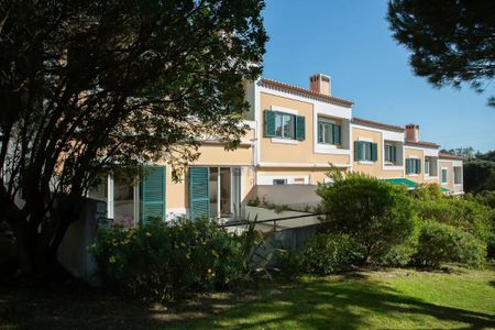 Semi-detached 3BR home in quiet condo with pool, Estoril. - Photo 3