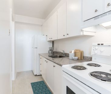 For Lease - 485 Eglinton Avenue Unit# 1003, Toronto, Ontario - Photo 5