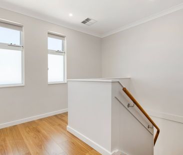 Ready and Waiting for You! - Photo 1