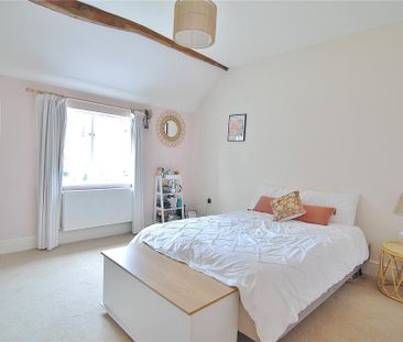 4 bedroom detached house to rent - Photo 5