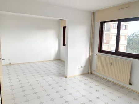 Location Appartement 2 pièces 45m² VANDOEUVRE LES NANCY 54500 - Photo 2