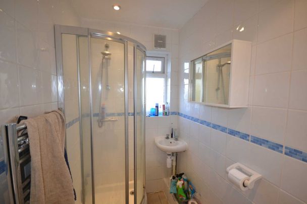 Price £3,300 pcm - Available 06/07/2026 - Furnished - Photo 1