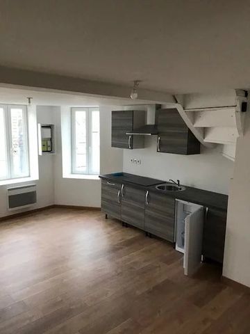 Location Appartement 3 pièces 69m² BOULOGNE SUR MER 62200 - Photo 2