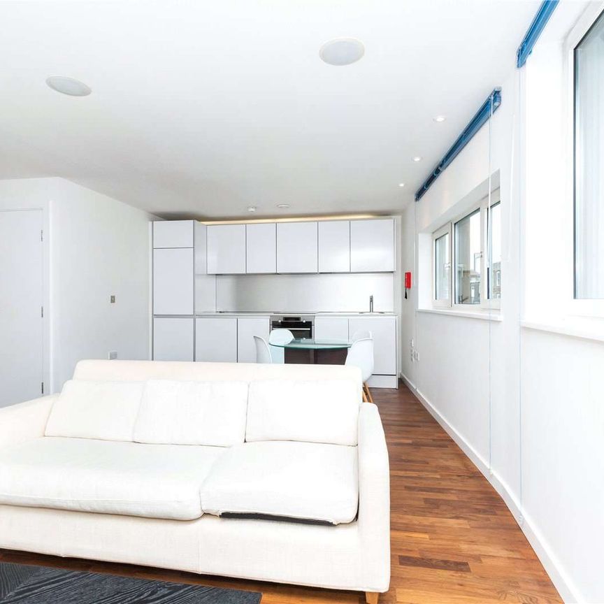 One bedroom apartment featuring all the benefits of an unbeatable central Islington location. - Photo 1