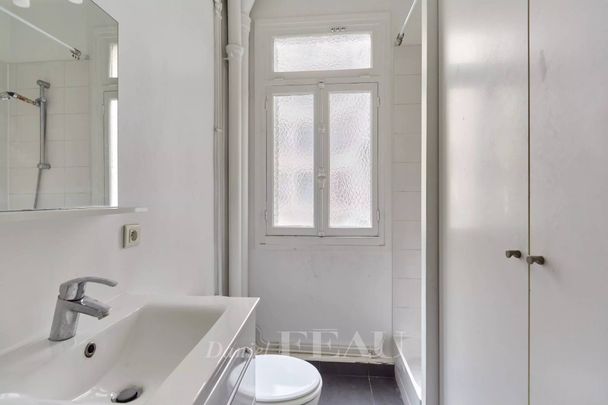 Location studio, Paris 2ème (75002), 1 pièce, 27.68 m², ref 85576949 - Photo 1