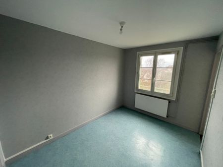 Location - Appartement T4 - 65 m² - Montbéliard - Photo 2