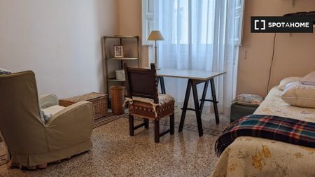 Via Francesco Marucelli, Florence, Tuscany 50134 - Photo 4