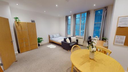 1 bedroom ground floor flat to rent - Photo 5