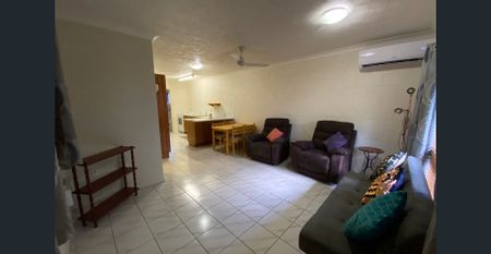 Charming Unit on Camp Street - Photo 3