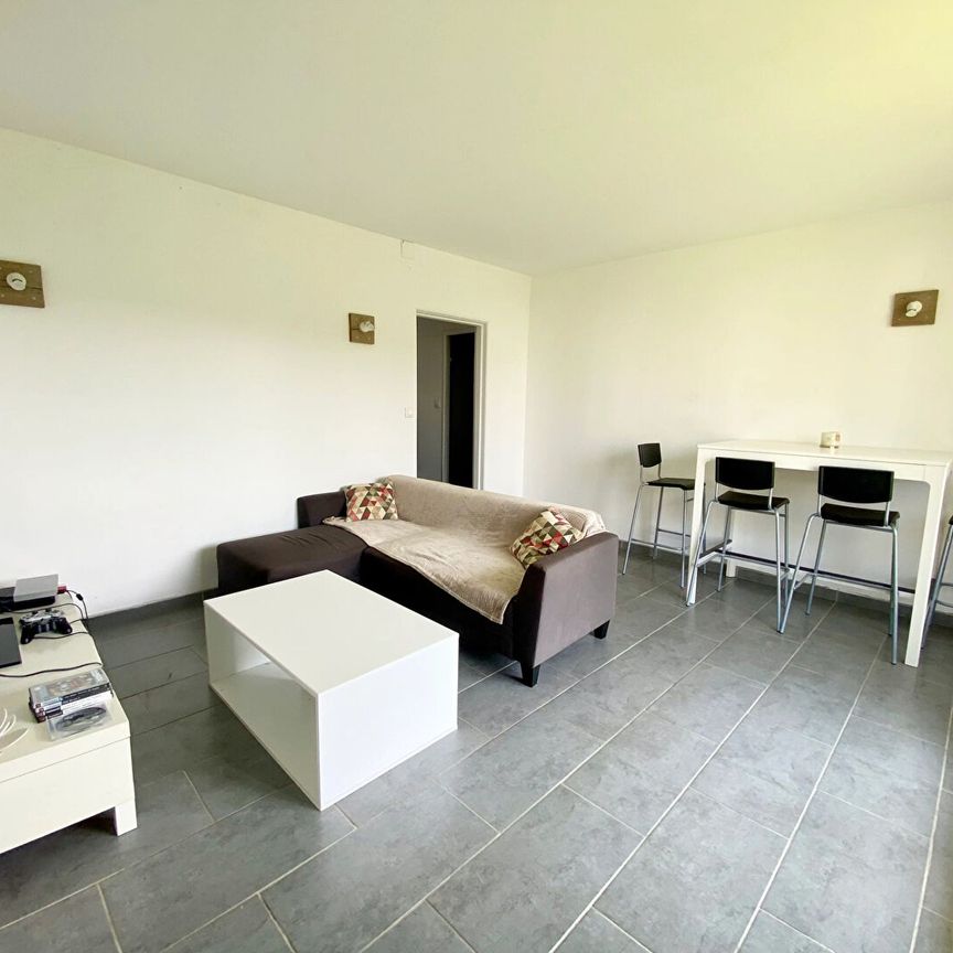 Location Appartement 4 pièces 68m² JOUE LES TOURS 37300 - Photo 1