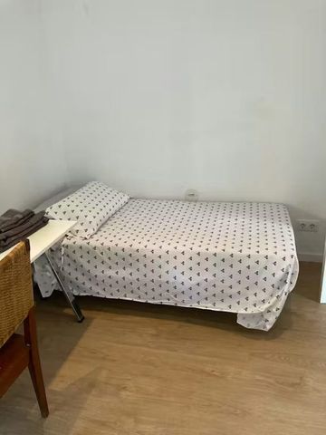 Passeig de Manuel Girona, Barcelona, Catalonia 08034 - Foto 3