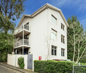 “Refurbished with leafy outlook” - Photo 5
