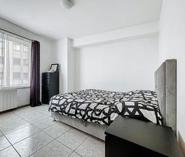 Appartement te huur - foto 3