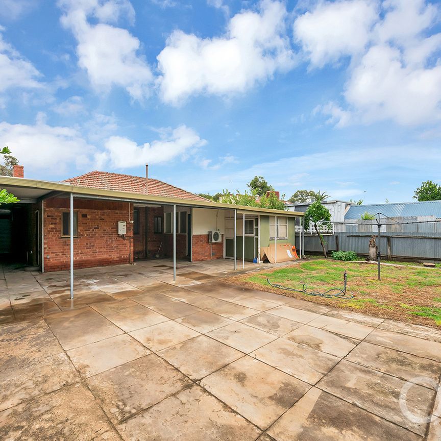 Open the Door To Family Living - Photo 1