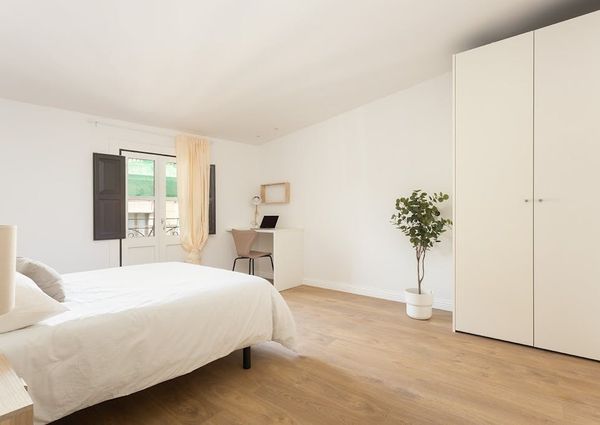 Carrer del Rec Comtal, Barcelona, Catalonia 08003