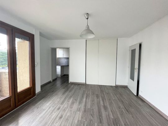 Location Appartement 1 pièce 28m² - Photo 1