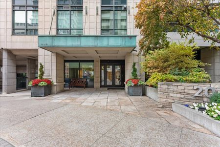 For Lease - 20 Scrivener Square Unit# 711, Toronto, Ontario - Photo 5