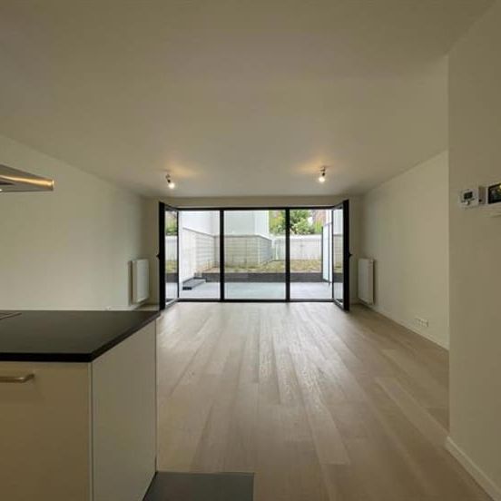 Appartement te huur - Photo 1