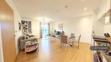 1 bedroom flat to rent - Photo 5