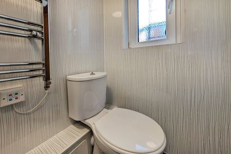 Hill Lane, SO15 - Photo 4
