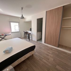 Location Appartement 1 pièce 21m² - Photo 2