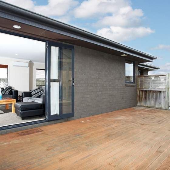 3 Bedroom 1 bathroom Brick House - Photo 1