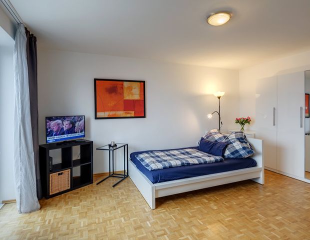 Nicely furnished apartment on the 7th floor, close to S4/S6 Gronsdorf! - Photo 1