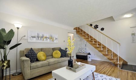 For Lease - 442 Highland Road, Kitchener, Ontario - Photo 3