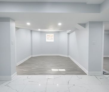 For Lease - 31 Ames Crescent, Aurora, Ontario - Photo 6