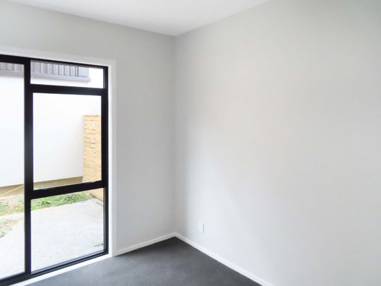 Central Hutt Vibes - Photo 1