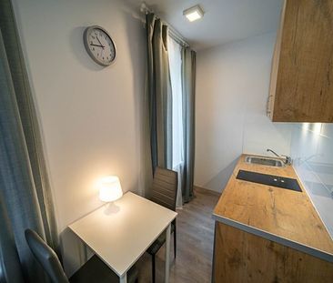 Warszawa Praga-Południe, Głucha - Zdjęcie 4