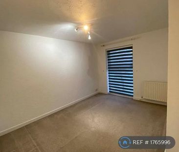3 bedroom terraced house to rent - Photo 6