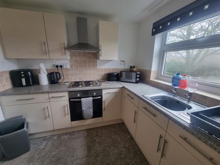 Oakfields, Coleford - Photo 3