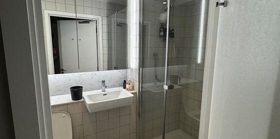 Room in a Shared Flat, Alemada, HA9 - Photo 3