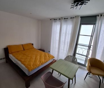 Location T1 meublé centre-ville Saint-Denis ? Résidence GEORGES ave... - Photo 1