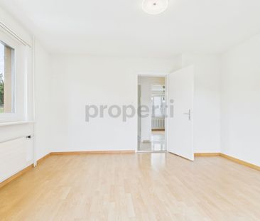 Helle und ruhige 3-Zimmer-Wohnung mit Balkon, neu saniert in Streng... - Photo 2