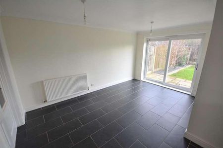 Sevenlands Drive, Boulton Moor, Derby, DE24 - Photo 2
