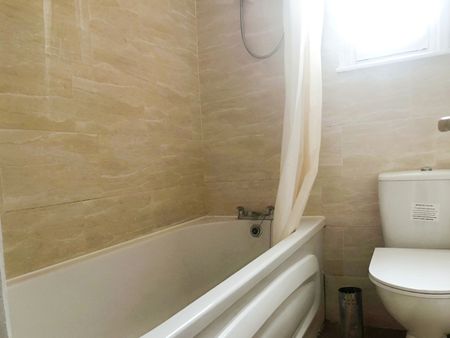 1 bedroom property to rent 9 Camberwell Terrace, Leamington Spa, CV31 - Photo 2