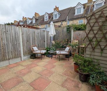 2 bedroom terraced house to rent - Photo 1