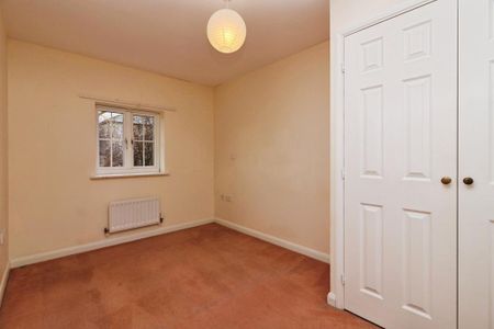 2 bedroom semi-detached house to rent - Photo 4
