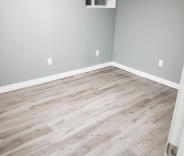 For Lease - 31 Carr Drive, Barrie, Ontario - Photo 3