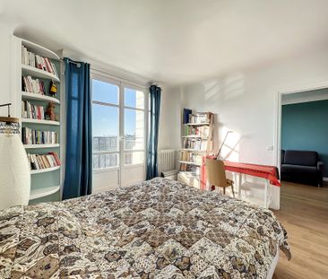 🌇 F2 Meublé avec Terrasse – Dernier Étage Traversant – Paris 20e - Photo 6