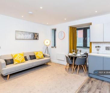 1 bedroom flat to rent - Photo 1